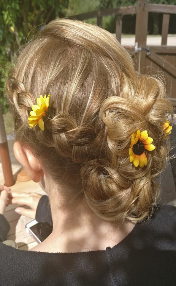 Summer bridesmaid hair