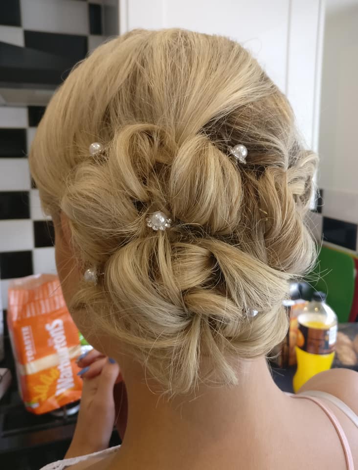 More wedding hair